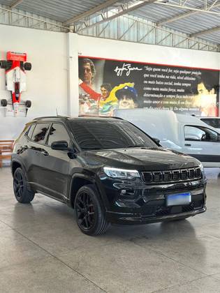 JEEP COMPASS 2.0 HURRICANE 4 TURBO GASOLINA BLACKHAWK AT9 JEEP COMPASS 2.0 HURRICANE 4 TURBO GASOLINA BLACKHAWK AT9